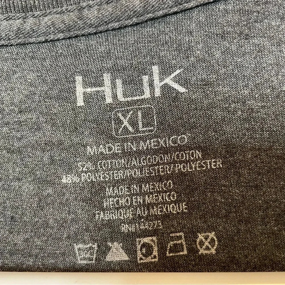 Huk boat graphic Gray short sleeve T-shirt, men’s size extra large - Picture 3 of 5